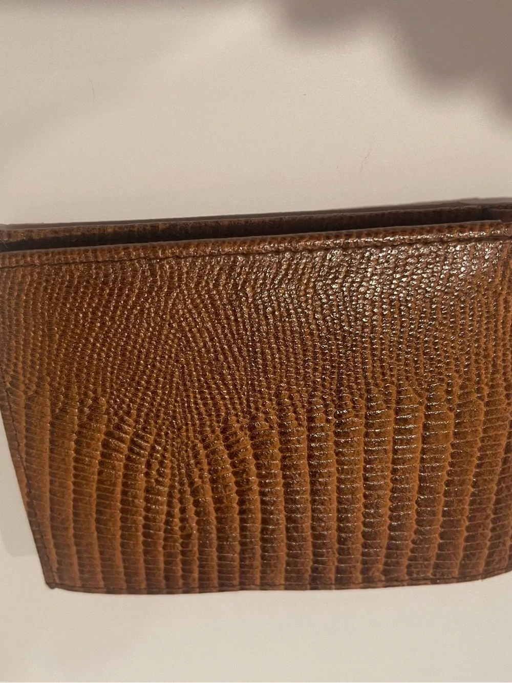 Brown Lizard Embossed Leather Bifold Wallet handcrafted